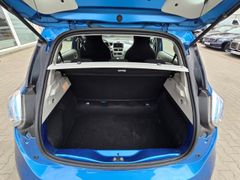 Fahrzeugabbildung ZOE Life