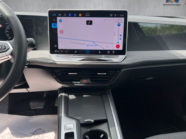 Passat Variant 1.5 eTSI Bluetooth Navi LED Klima