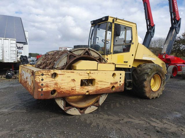 BOMAG BW 225 D-3 / 2001 / nur 3.824h! / Variocontrol