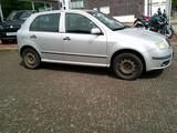 Skoda Fabia 1.4 TDI Nur für Händler/ Export - Skoda Fabia aus 2005 mit Diesel-Antrieb