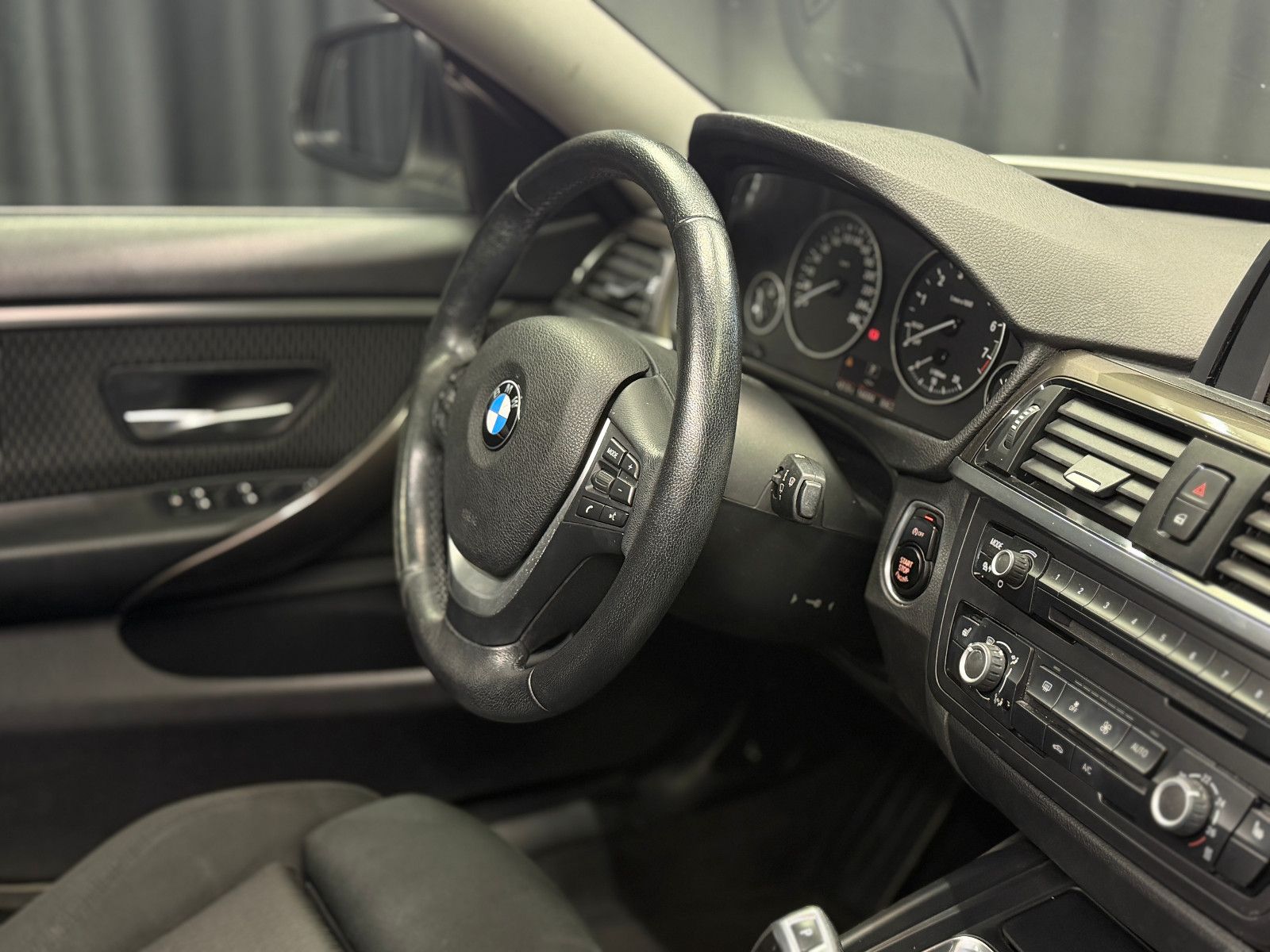 Fahrzeugabbildung BMW 435i Gran Coupe |AHK|AUTOMATIK|