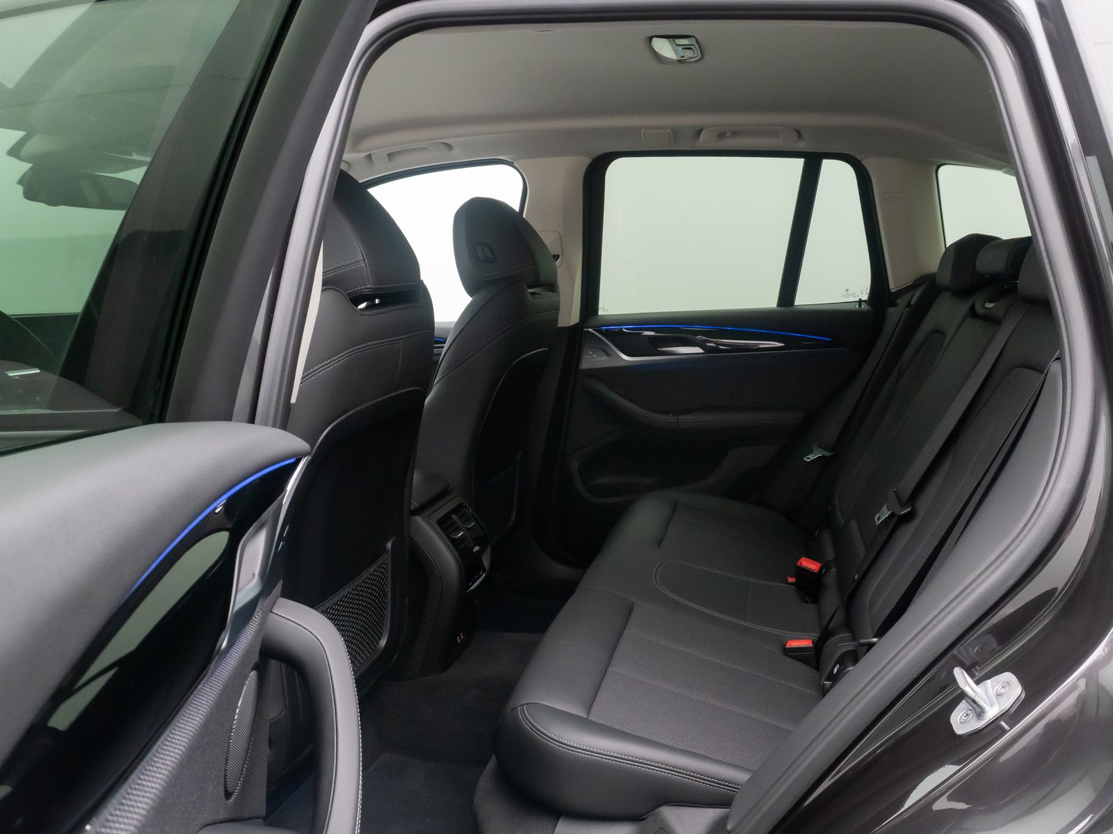 Fahrzeugabbildung BMW X3 xD20d xLine Kamera DAB Memory AHK Komfort 19"