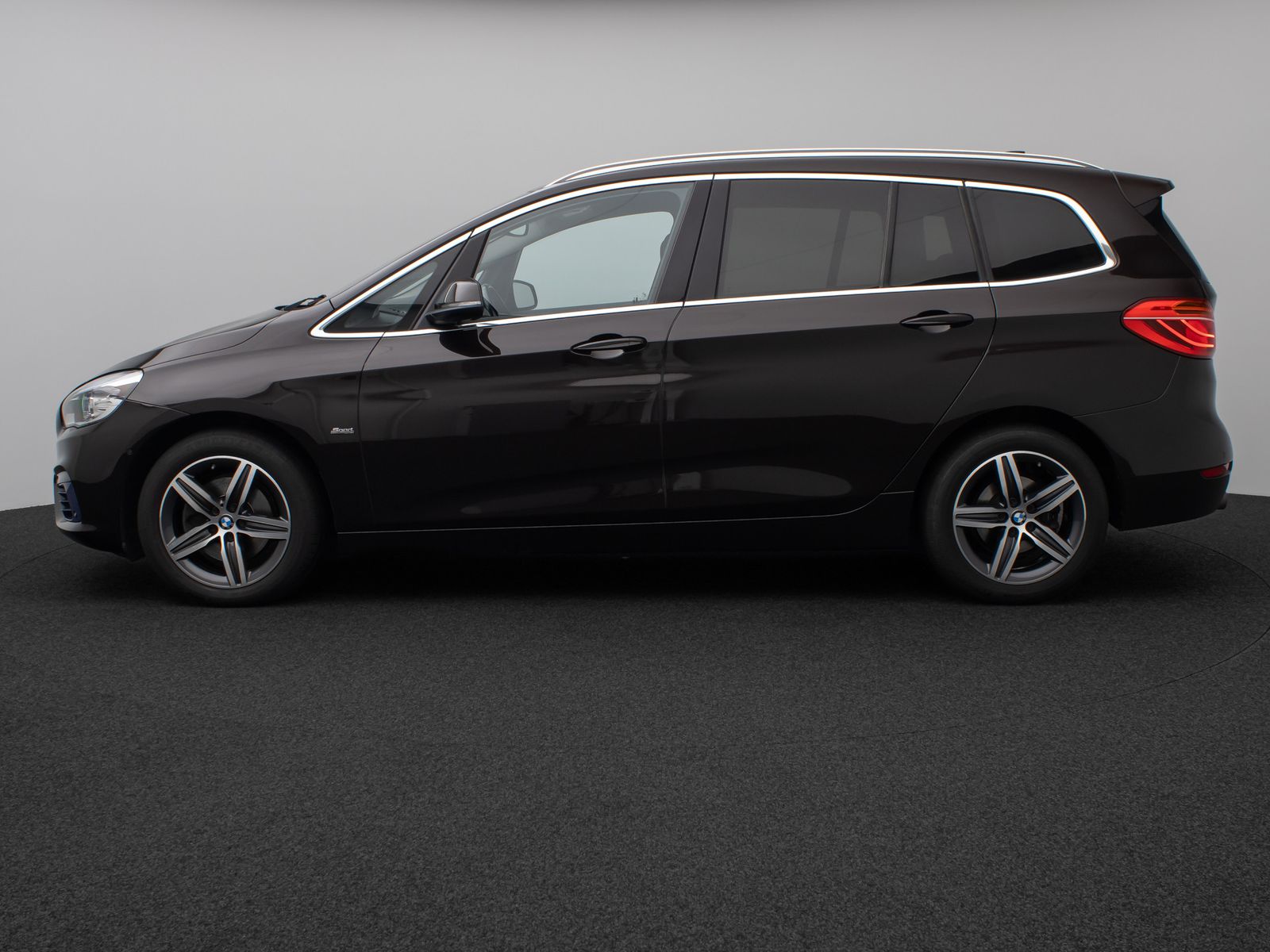 Fahrzeugabbildung BMW 218 Gran Tourer SportLine Parkassist Navi AHK