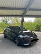 Ford Focus 2.3 ST 2021 Automatik  - Ford Focus Gebrauchtwagen in Wiesbaden