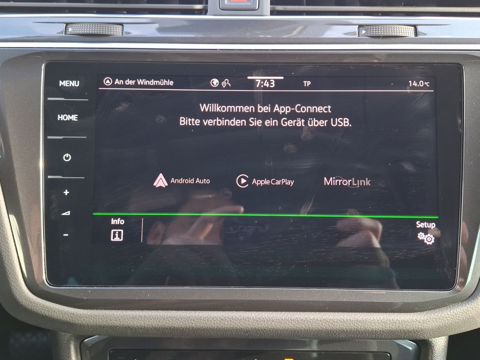 Fahrzeugabbildung Volkswagen Tiguan eHybrid Elegance DSG Matrix AHK Navi AID