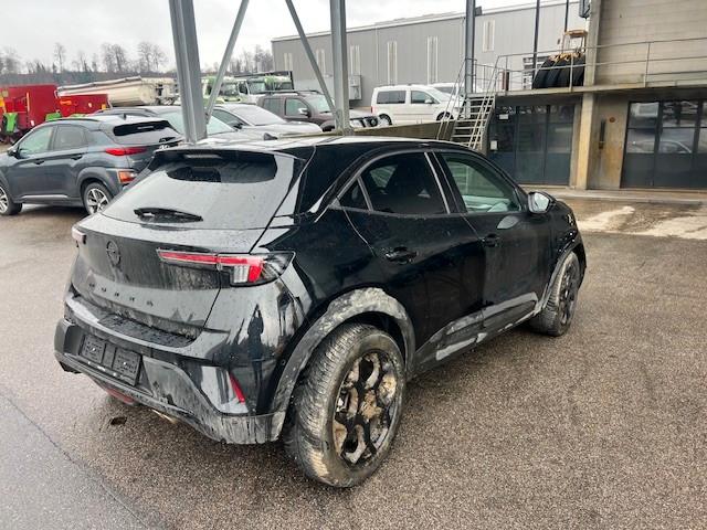 Opel Black 1.2T Elegance Blitz