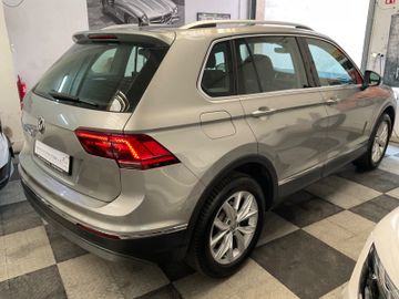 Volkswagen Tiguan - 4