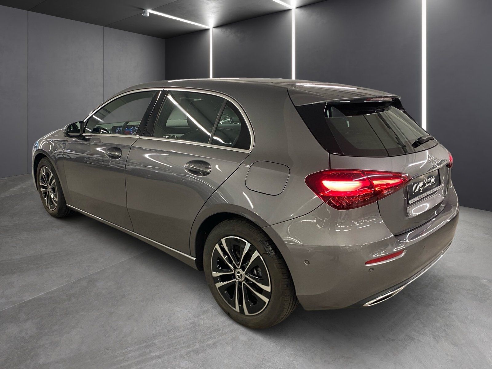Fahrzeugabbildung Mercedes-Benz A 180 Progressive*Totwinkel*360*LED*CarPlay*MBUX