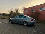 BMW 318i E90 - BMW 318 aus 2006: 318i