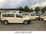Volkswagen Caddy Basis Maxi  Rollstuhlrampe - Volkswagen Caddy mit Diesel-Antrieb: Taxi