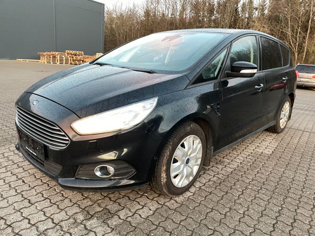 Ford S-Max 2.0 TDCi 150PS Trend VAN NR:24324