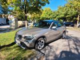 BMW X1 18d  xDrive Leder Panorama Klima Allrad HU 27