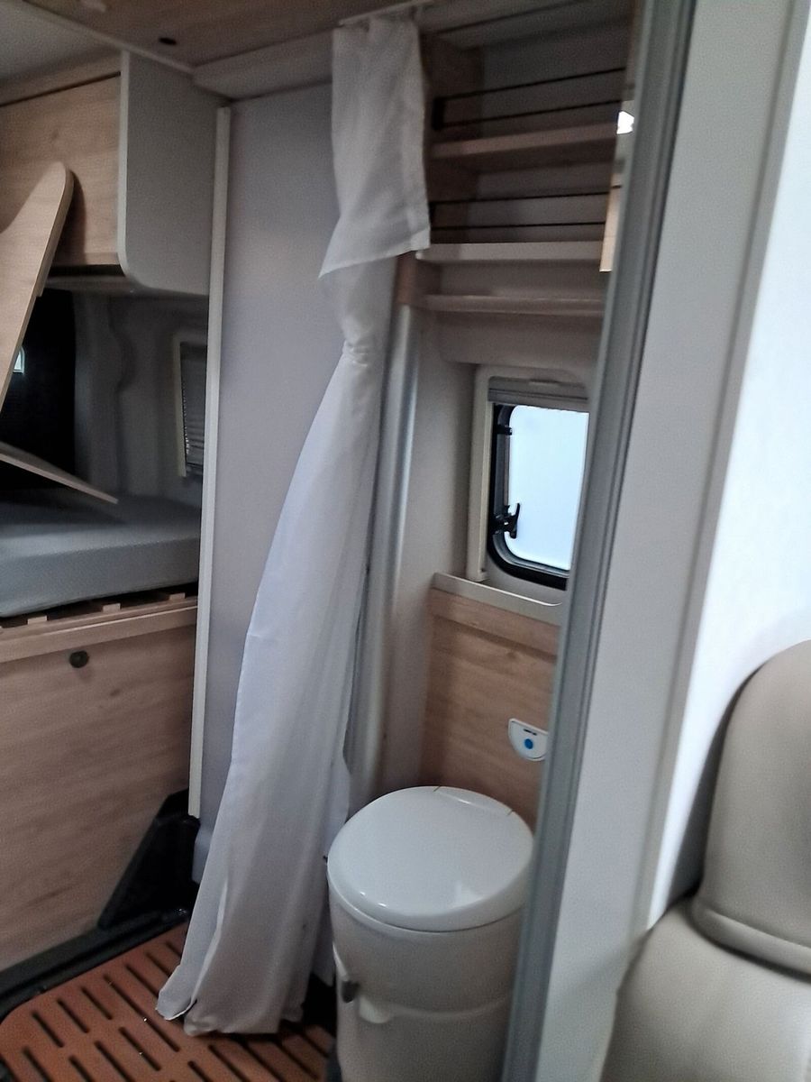 Fahrzeugabbildung Dethleffs Globetrail 590C Ford Markise,AHK