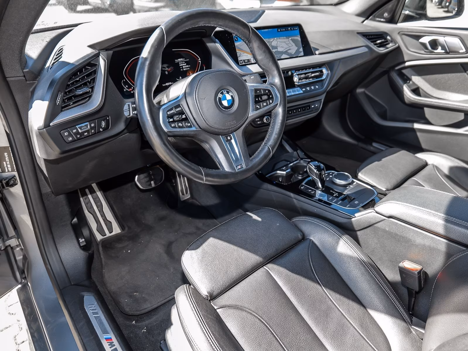 BMW 220 Gran Coupé 220i Gran Coupé M Sport Pro Pano AHK ACC H/K LC, миниатюра 18