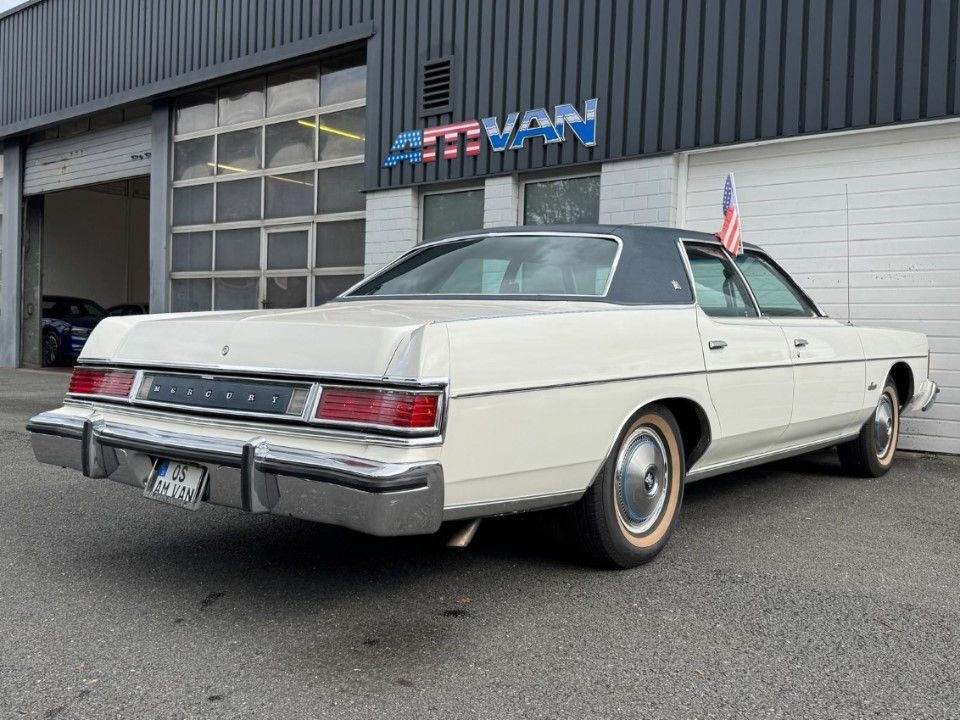 Fahrzeugabbildung Ford Mercury Marquis in unglaublich gutem Zustand
