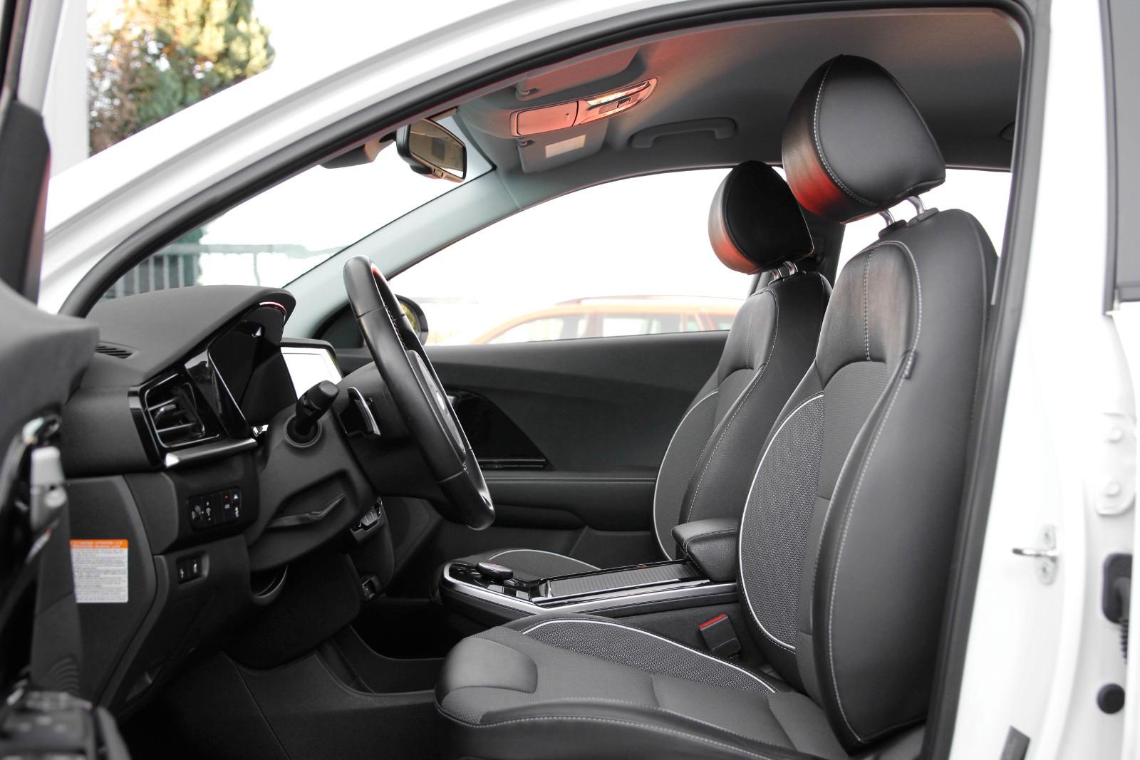 Kia e-Niro DynamicLine 64 kWh/SOH99,7%/Leder/15538ne