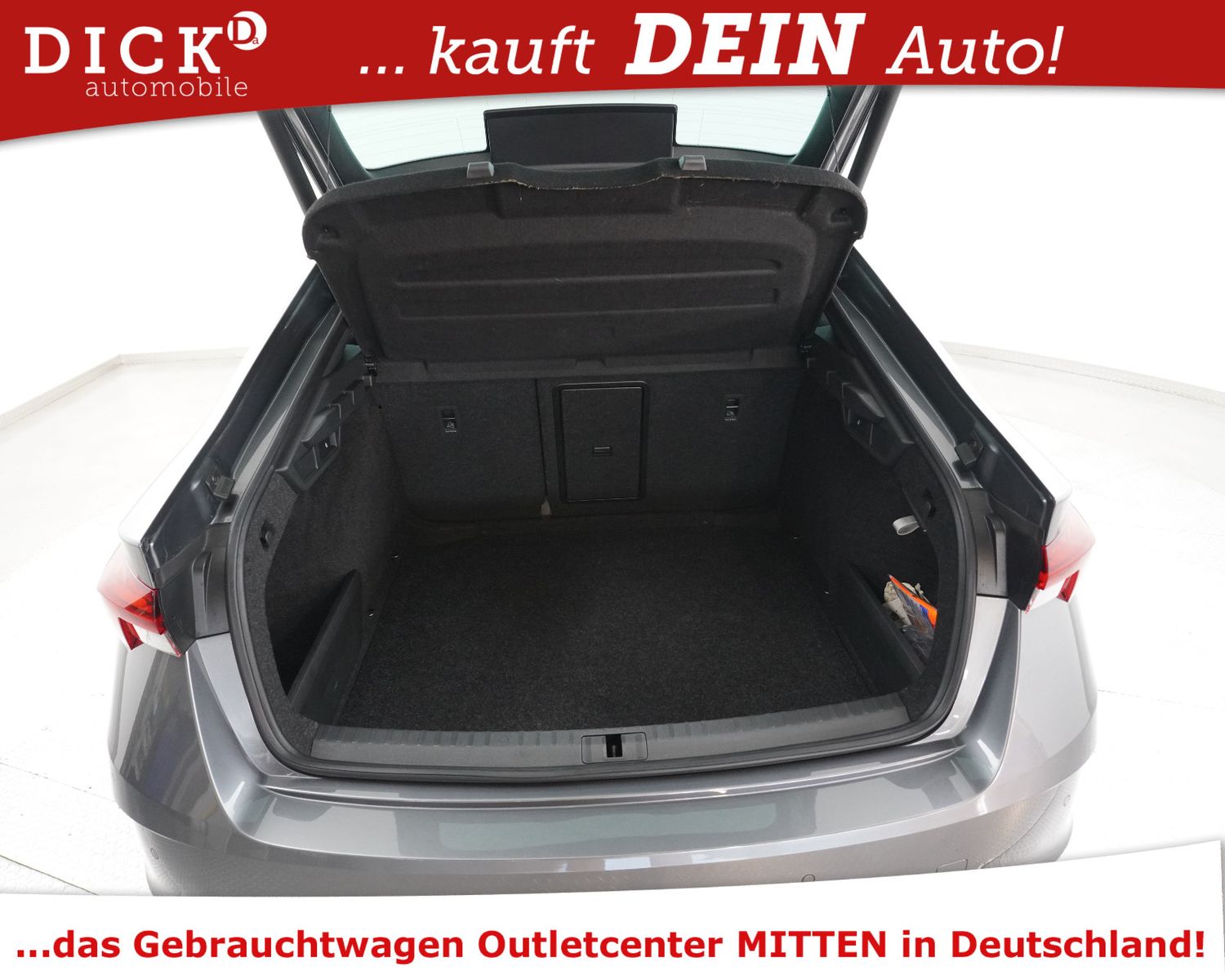 Fahrzeugabbildung SKODA Octavia 2.0 TSI RS COLUM+MATR+KAM+VIRTU+HEAD+ACC