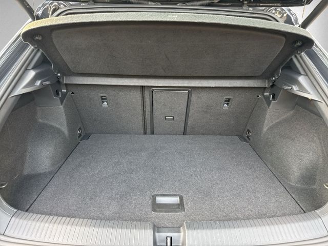 T-Roc 1.5 TSI DSG Sport KLIMAAUTO.+SITZHZNG+EINP