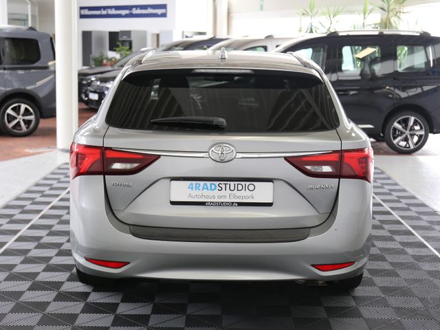 Toyota Avensis 1.8 KLIMA SITZHEIZUNG KAMERA 1.HAND