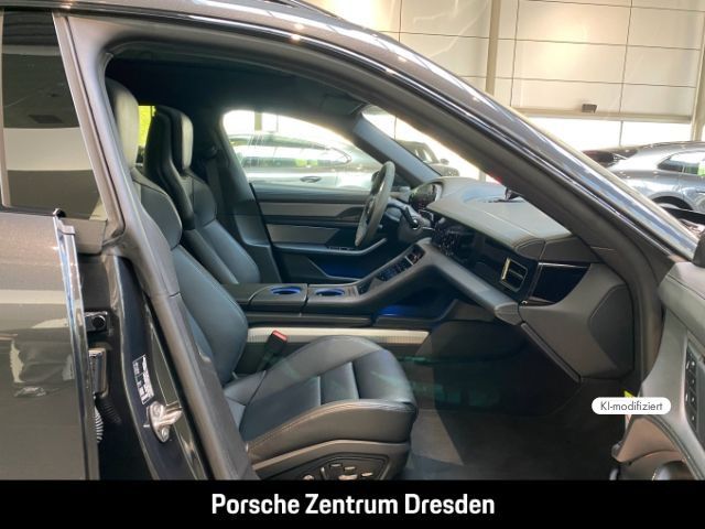 Porsche Taycan 4S Sport Turismo BOSE HD-Matrix Head-Up foto 22