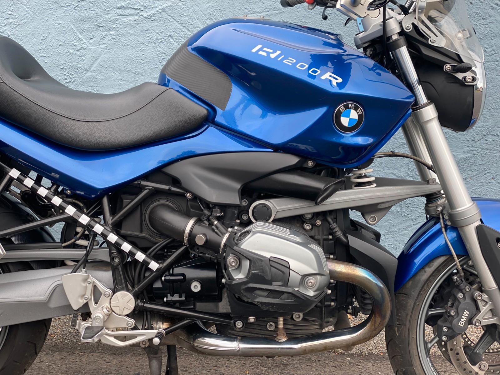 BMW R 1200 R MIT KOFFERSYSTEM ABS ESA ASC