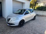 Lancia Ypsilon 0.9 TwinAir 85 CV 5 porte S&S Gol - Lancia Ypsilon: Automatik