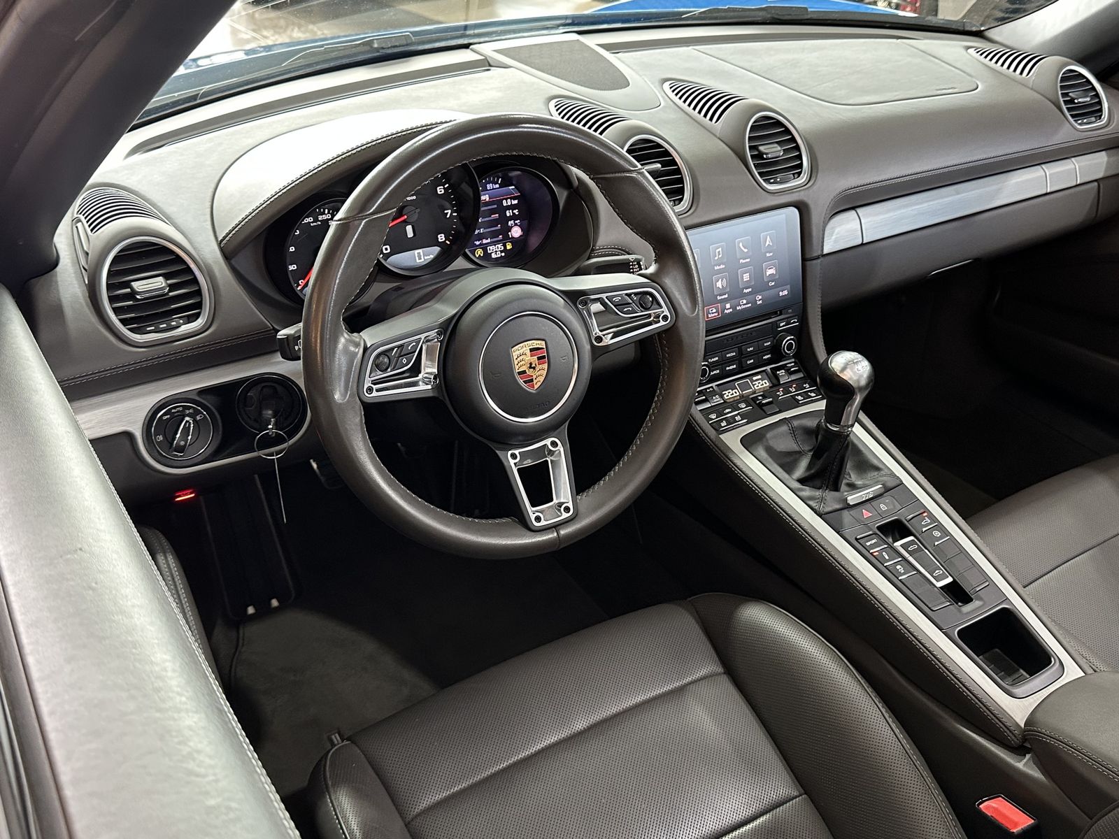 Porsche Boxster 718 Leder BOSE R.Cam Navi Sitzbelüftung foto 12
