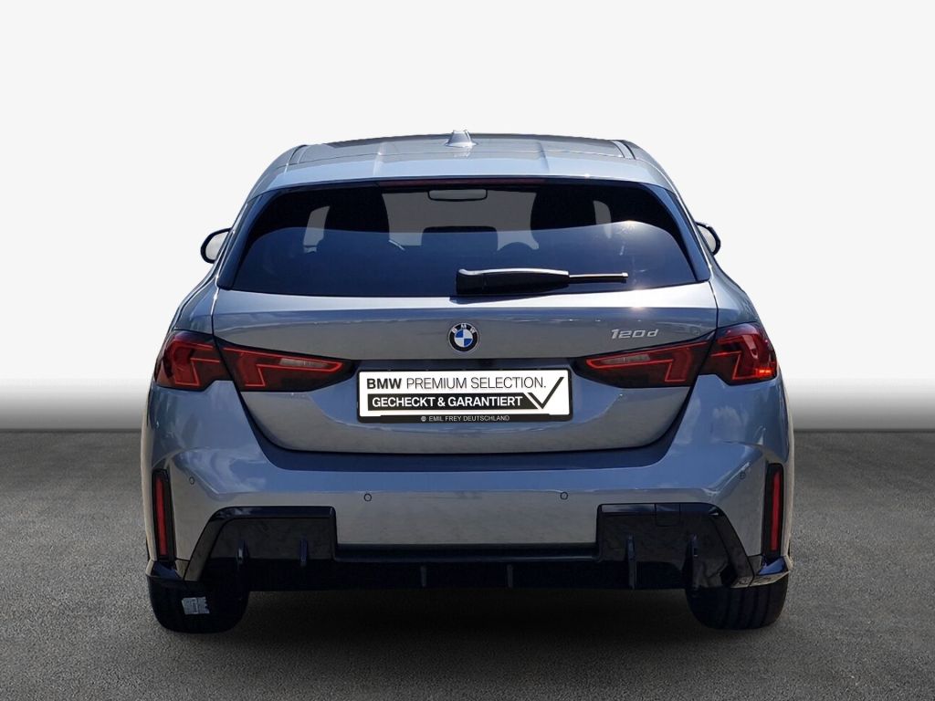 BMW 120 - Bild 6