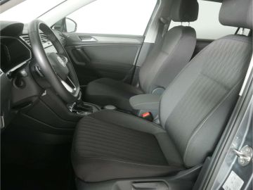 Volkswagen Tiguan Allspace - 10