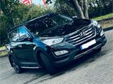 Hyundai Santa Fe 2.2 CRDI PREMIUM 4WD - Hyundai SANTA FE Gebrauchtwagen in Frankfurt