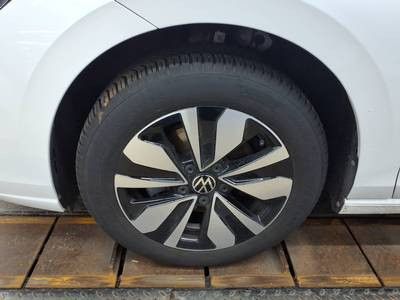Volkswagen Golf - Bild 5