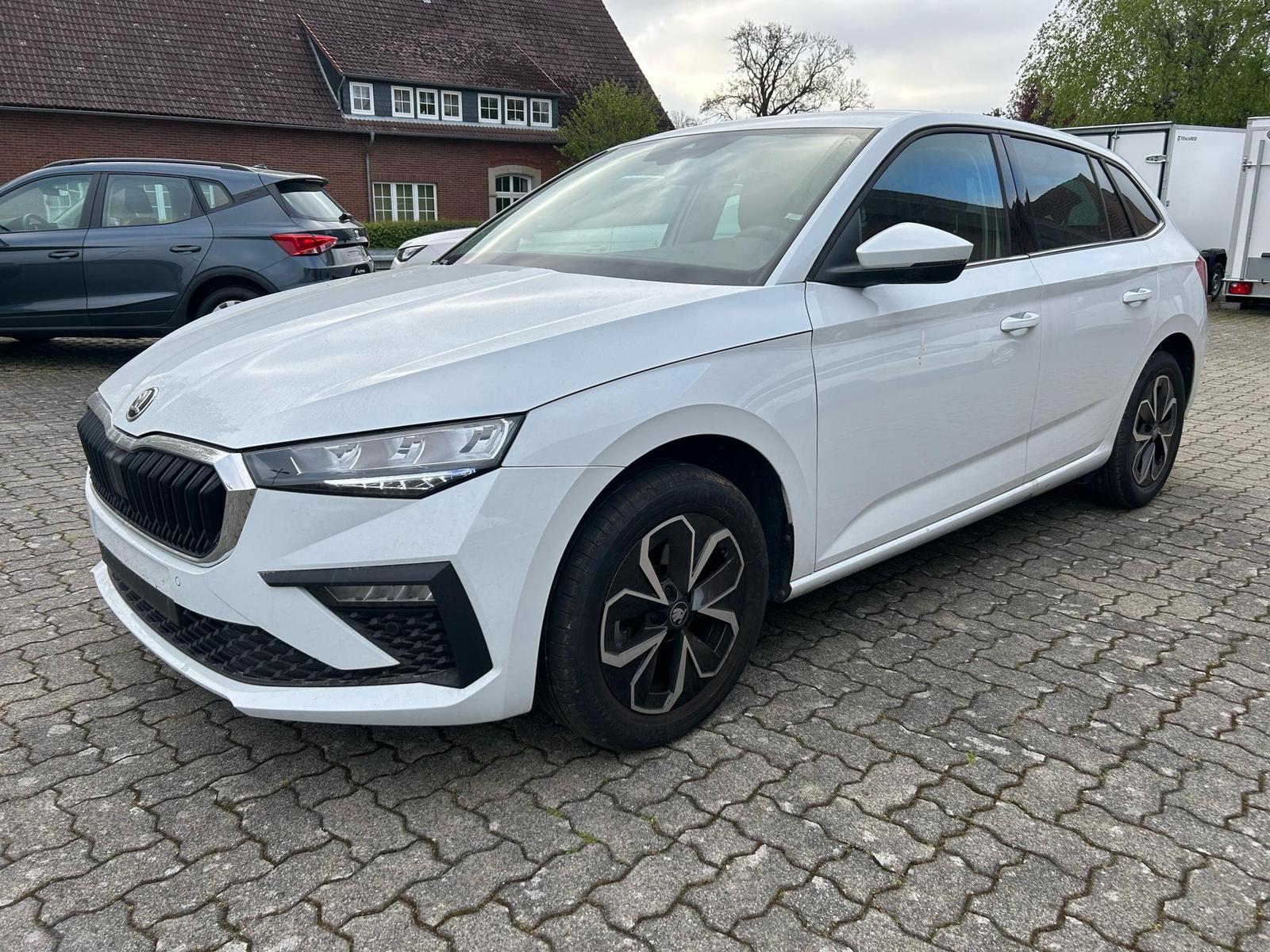 Skoda Scala Selection 1.0 TSI DSG / Rückfahrkamera