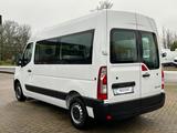 Renault Master Kombi L2H2 3.3t, 9 Sitzer - Renault Master mit Diesel-Antrieb: Kleinbus, 9 Sitzer
