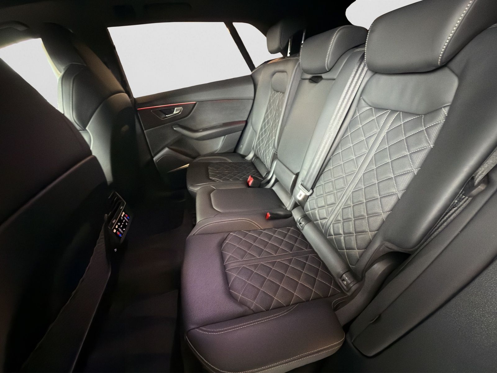 Audi Q8 - Bild 15