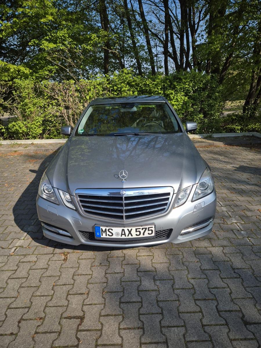 Mercedes-Benz E 220 CDI Standard