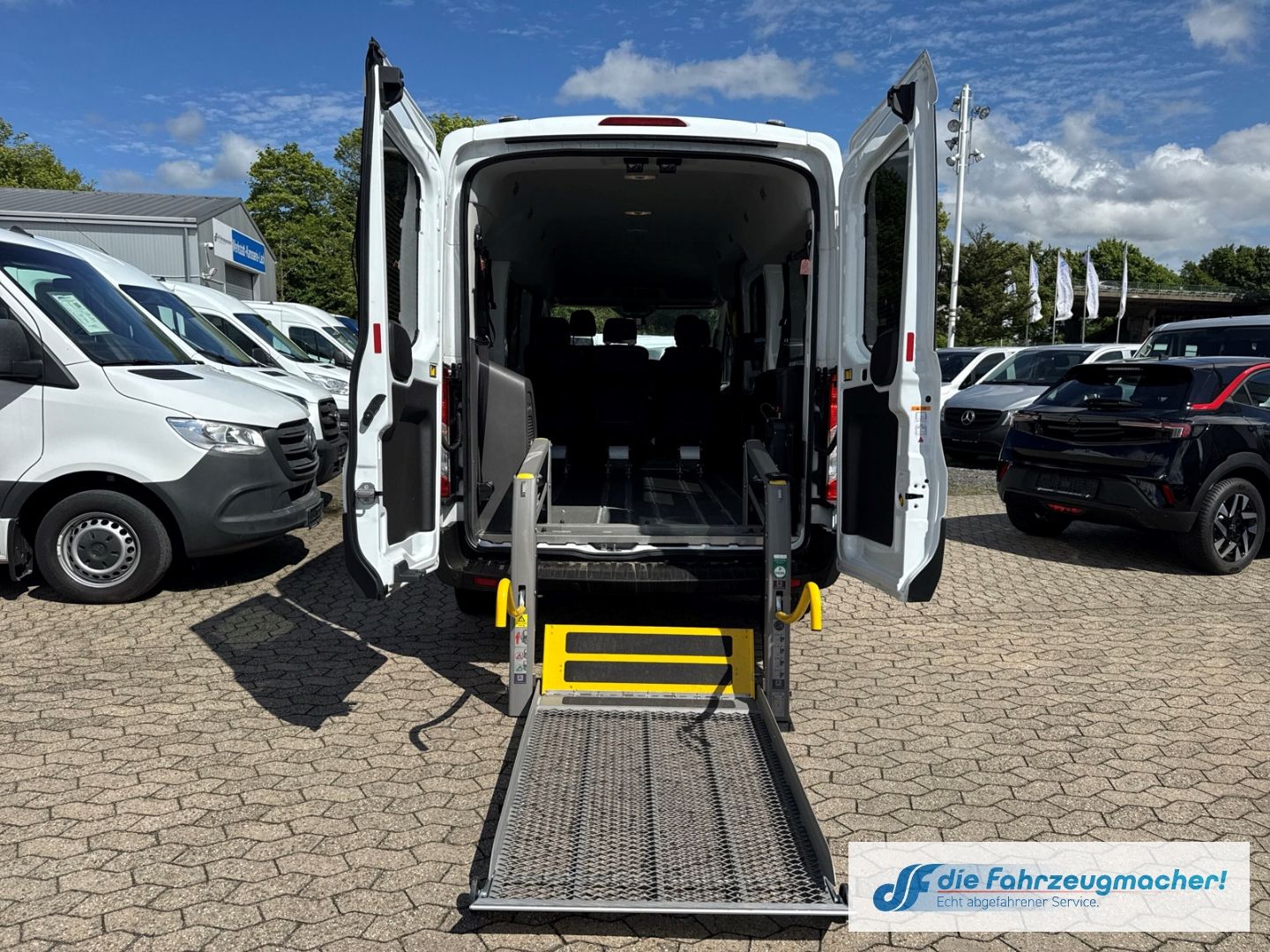 Fahrzeugabbildung Ford Transit 350 L3 Trend LIFT* Temp Tel.-Vorb. PDCv+