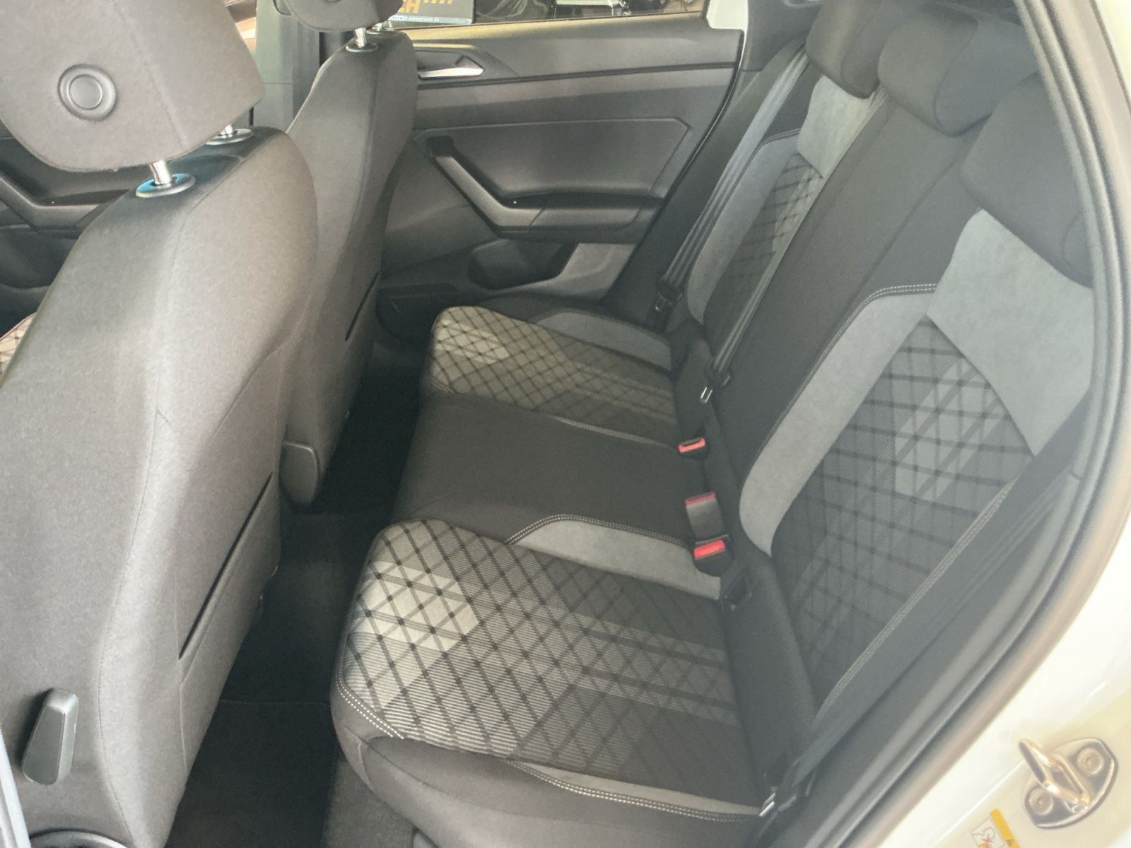 Volkswagen Taigo - Bild 11