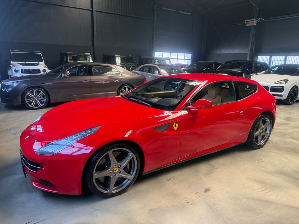 Ferrari FF