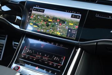 2024 AUDI S8 — миниатюра 15