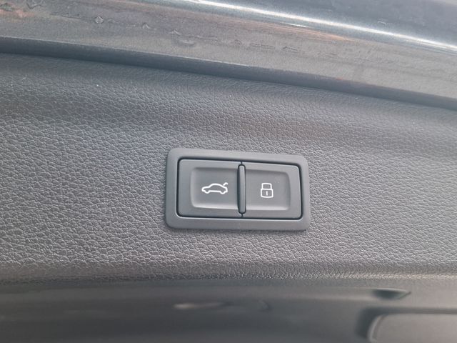 Q3 35 TDI S line LED, Navigation, App-Connect