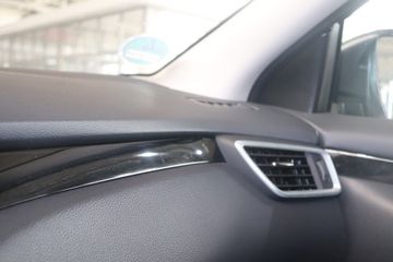 Fotografie 12 des Nissan Qashqai 1.3 DIG-T Navi