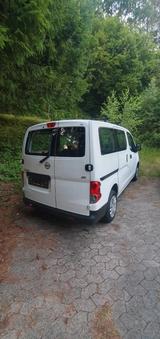 Nissan NV200 ( TÜV NEU Zahnriemen bei 73928km) - Nissan NV200 von privat