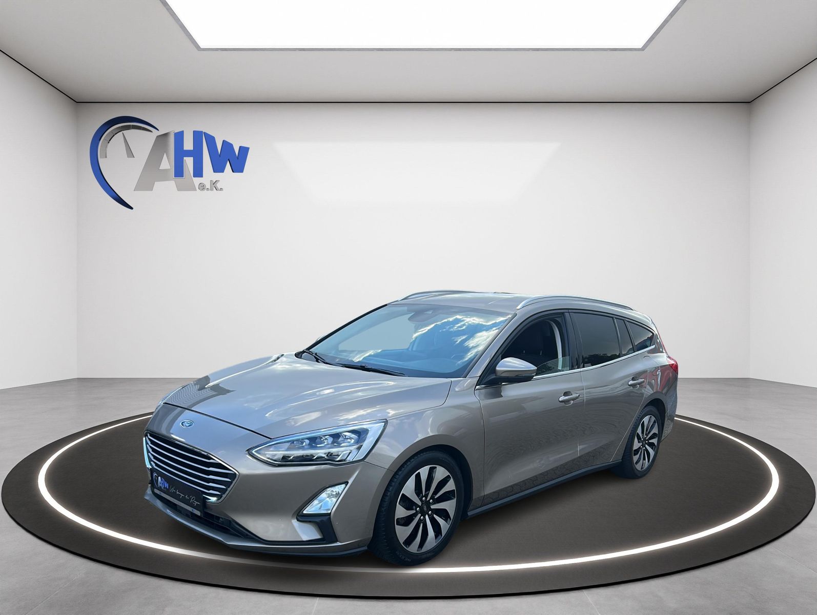 Fahrzeugabbildung Ford Focus 1,5 Turnier Cool & Connect