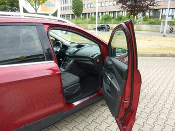 Ford Kuga - 11