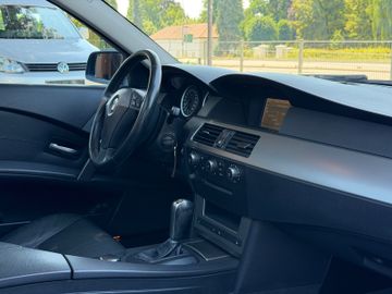 BMW 523 - 11