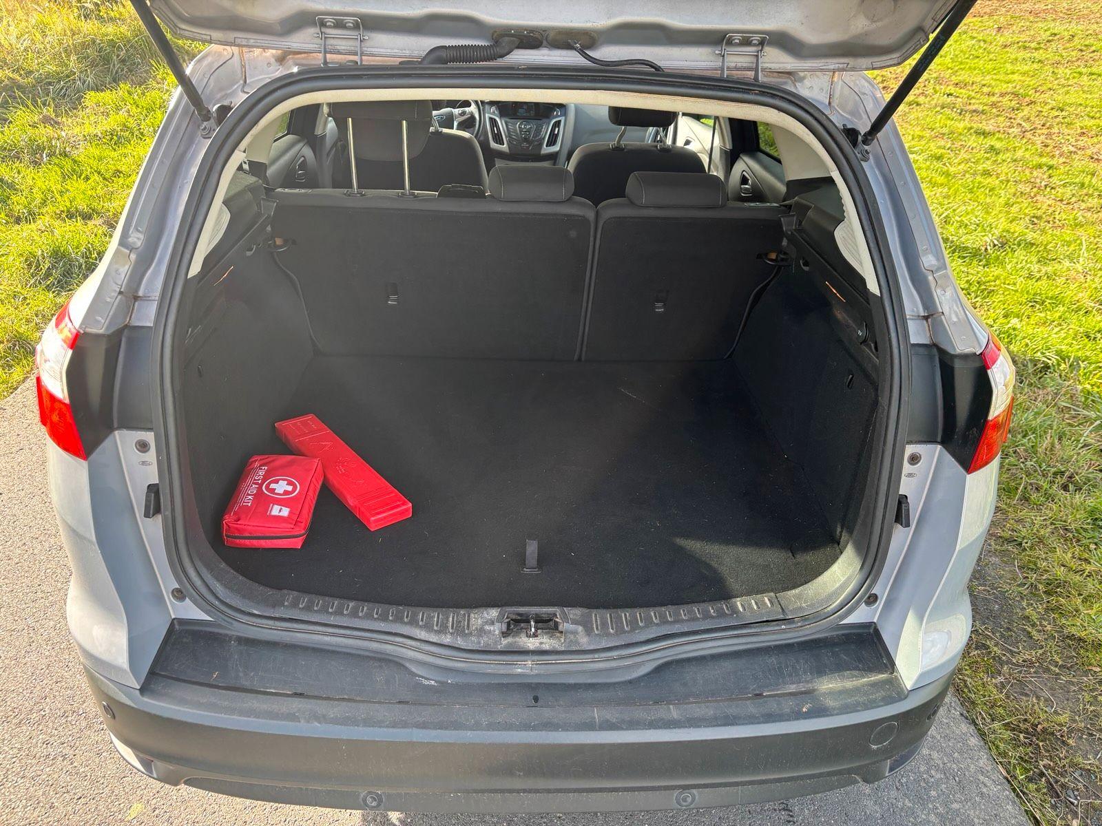 Ford Focus 2013 — engine 116 HP (85kW)