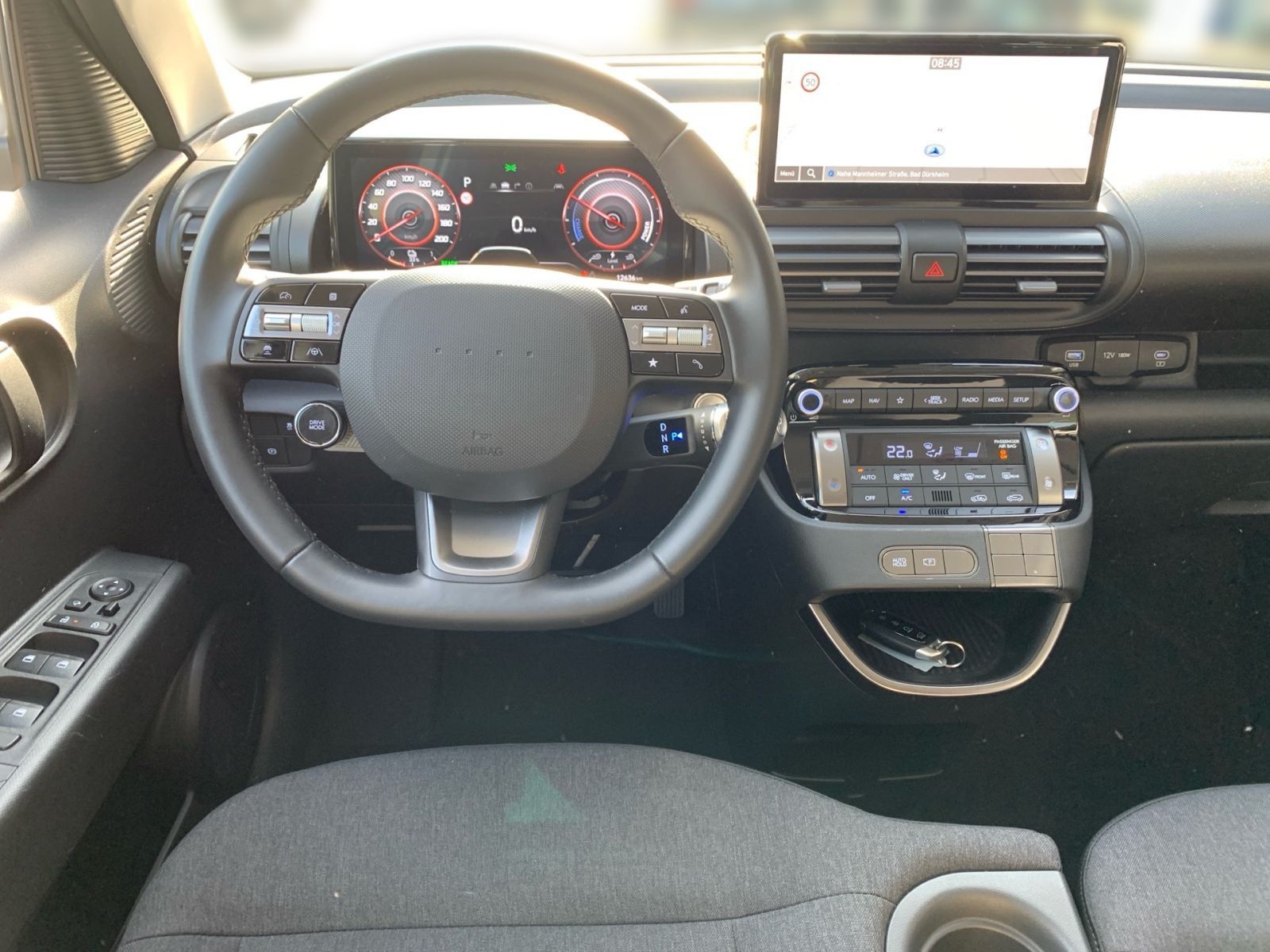 Fahrzeugabbildung Hyundai INSTER Select Elektro 49 kWh Navi Allwetter