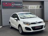 Kia Rio FIFA World Cup Edition - Kia Rio mit Diesel-Antrieb: Limousine