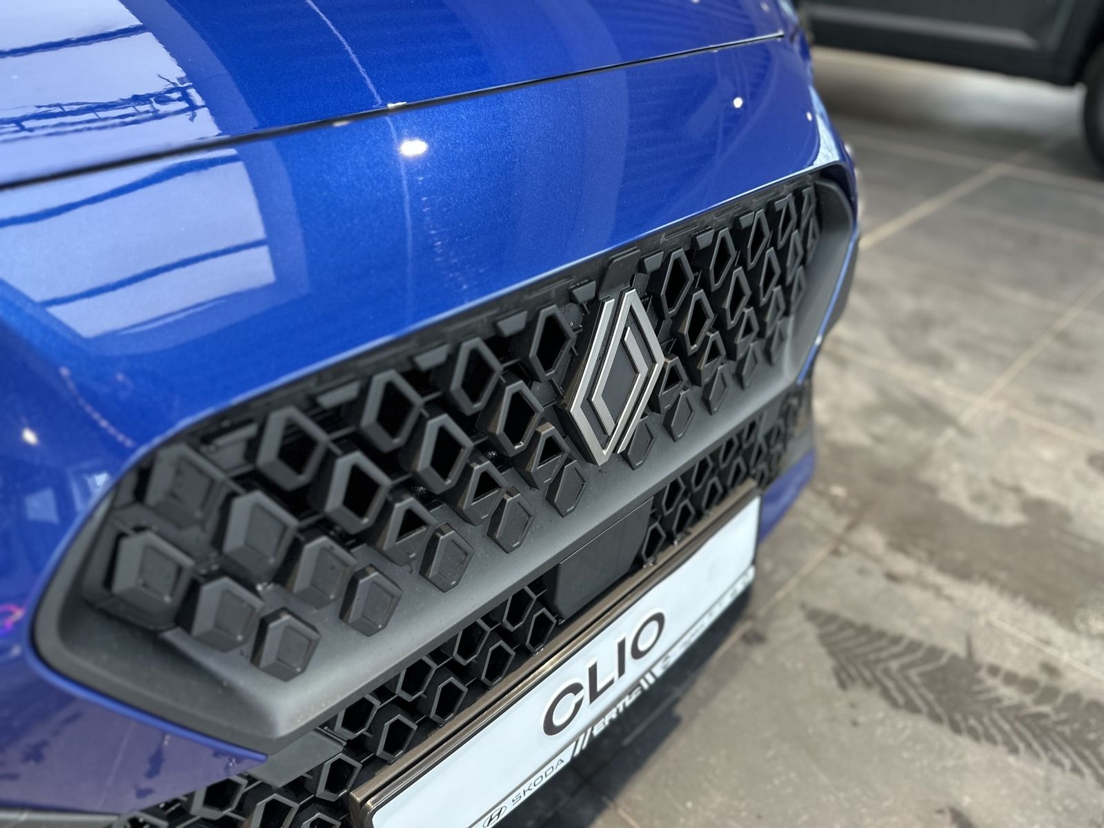 Renault Clio - Bild 6