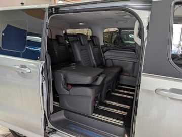 Ford Tourneo Custom Bus 320 L1 Titanium AT SOFORT!